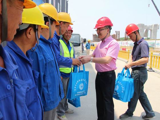 1501484094520512.jpg 2.jpg