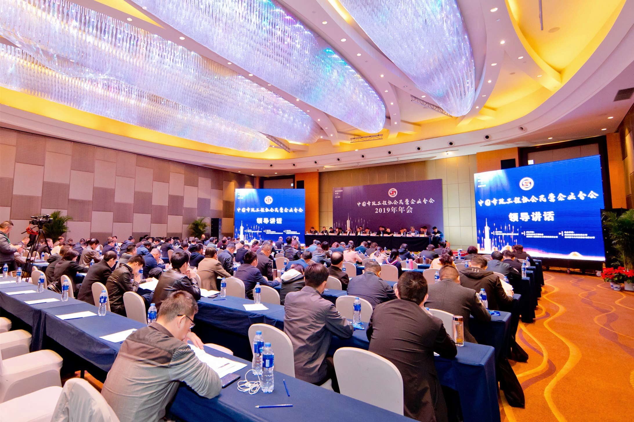 1574668910929228.jpg 1574668910929228.jpg