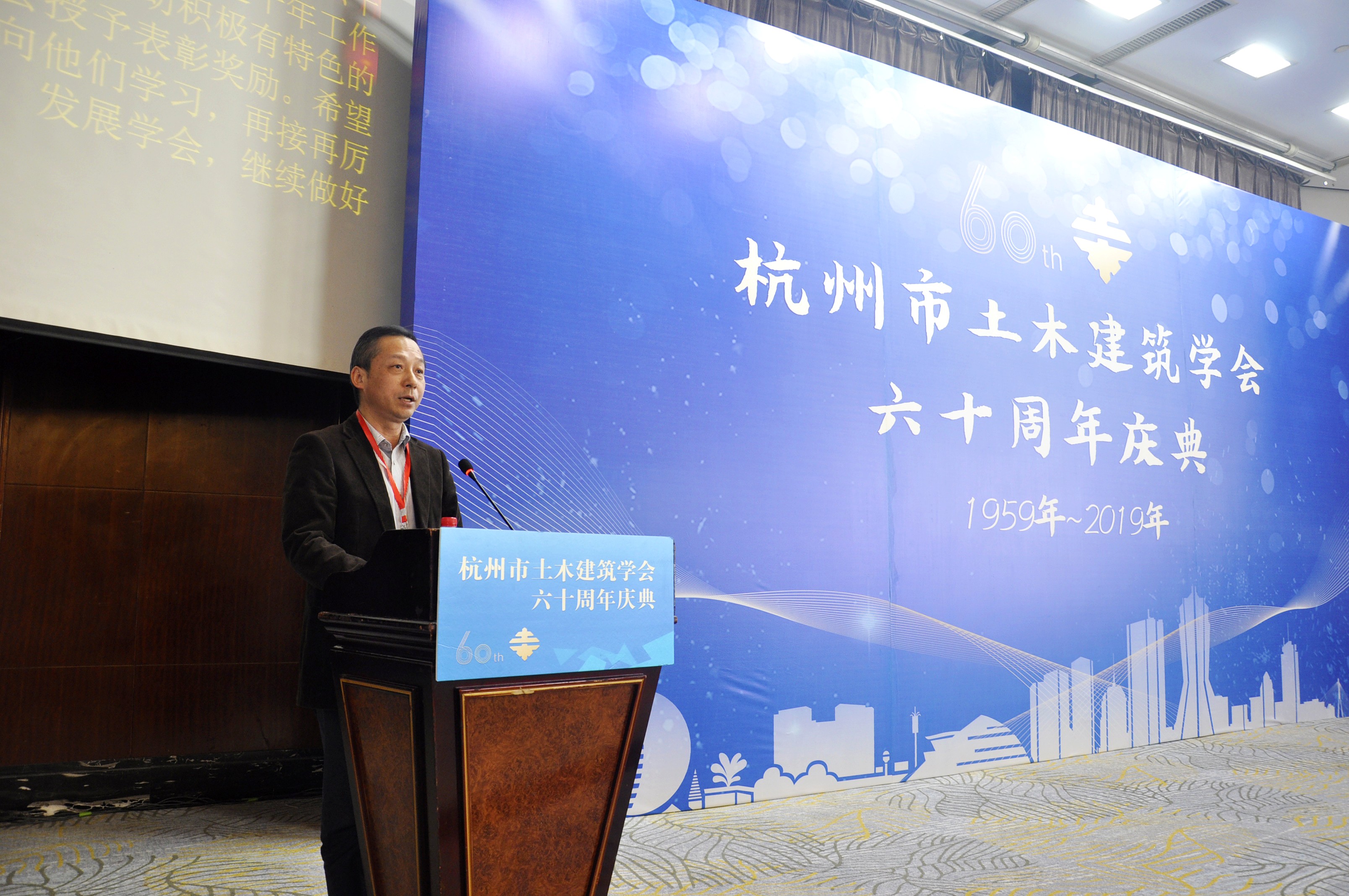 1575249236110656.jpg 1575249236110656.jpg