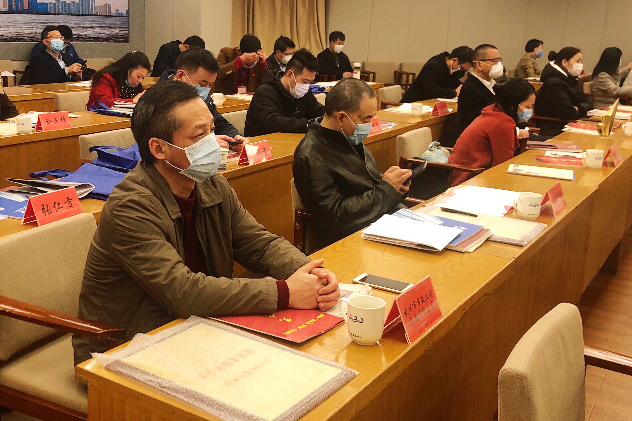 1583307618382802.jpg 1583307618382802.jpg